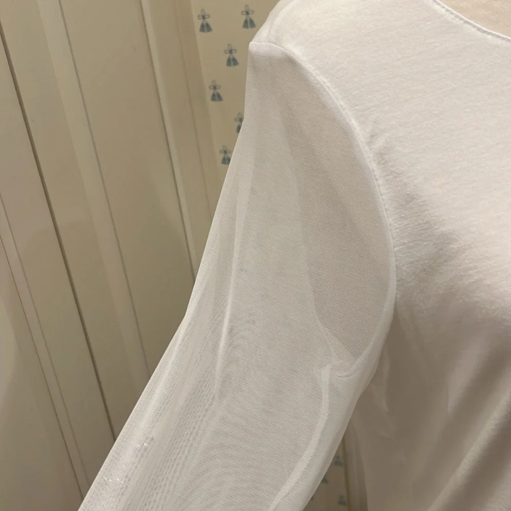 ANATOMIE KIM STYLE PURE WHITE LIGHTWEIGHT, SOFT, MESH-SLEEVE TOP - Picture 3 of 6